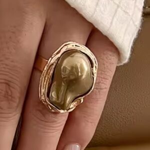Champagne Gold Barogue Ring